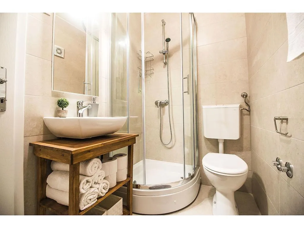 Apartment Dominko Kastel Stafilic Croatia
